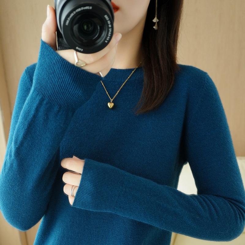 Women's Bottoming Shirt with Sweater Early Autumn New Slim Pullover Round Neck Knitted Long-sleeved Non-cashmere Top