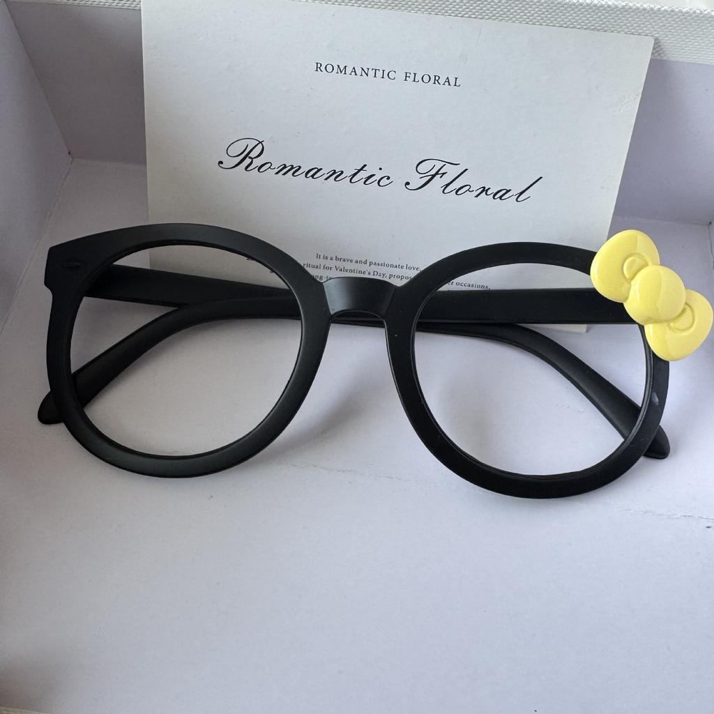 New Bowknot Eyeglasses Frame Pography Pure face Wonder Show Small subculture Cute anime Glasses