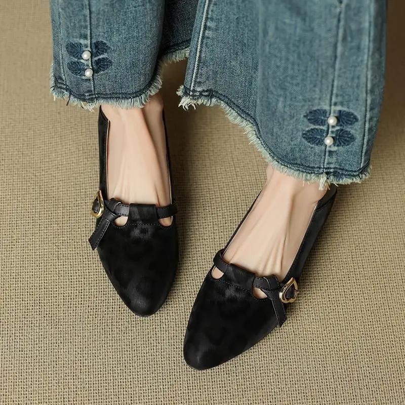 Fashion Ladies Pumps Women's Shoes Wedge Heel Pointed Toe with Medium Heels Comfortable and Elegant Dress Popular 39 Young 2025 Trend
