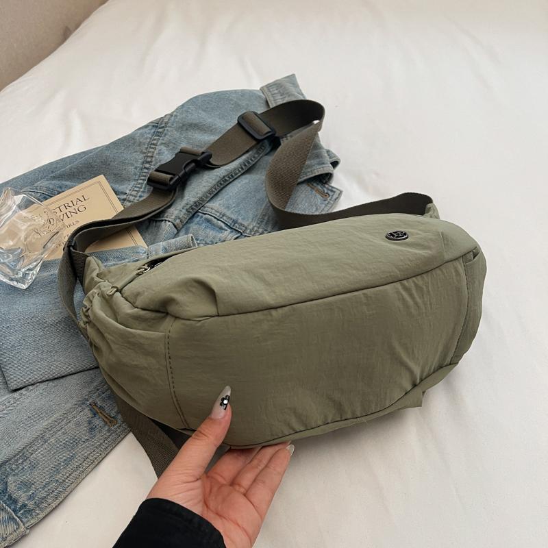 Large Capacity Shoulder Bag Women's Crossbody Bag Sports Dumpling Bag