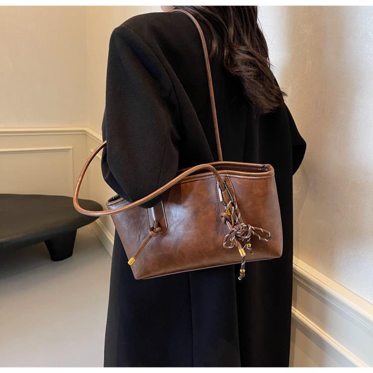 2024 Autumn/Winter Women's High-End Retro Large Capacity Shoulder Tote Handbag