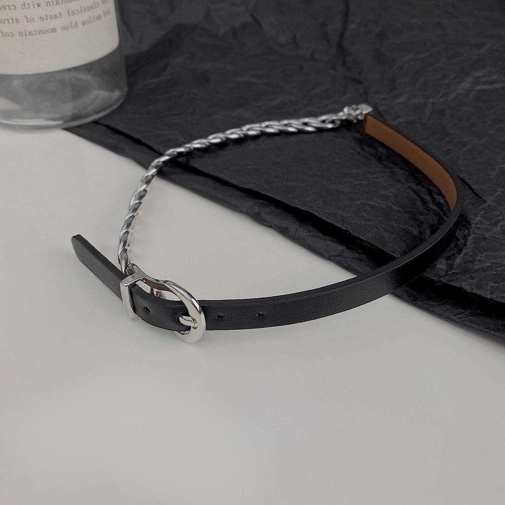 Niche Design Sense Black Belt Buckle Choker Daily Neck Accessories Short Collar Minimalist Neck Ring Women
