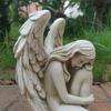 Deko & Wohnaccessoires – Statuetten