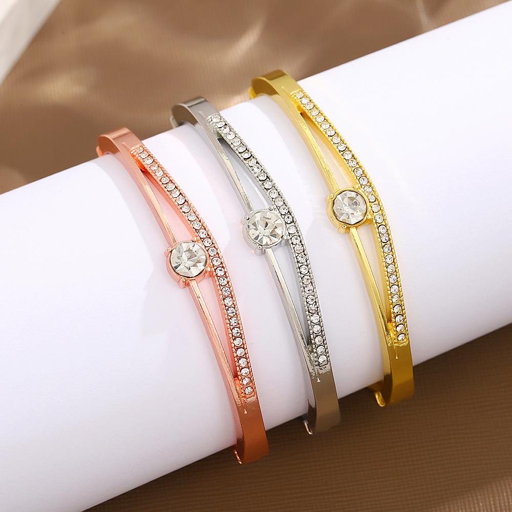 Spring and Autumn New Versatile Bracelet High-end Micro-encrusted Zircon Temperament Bracelet