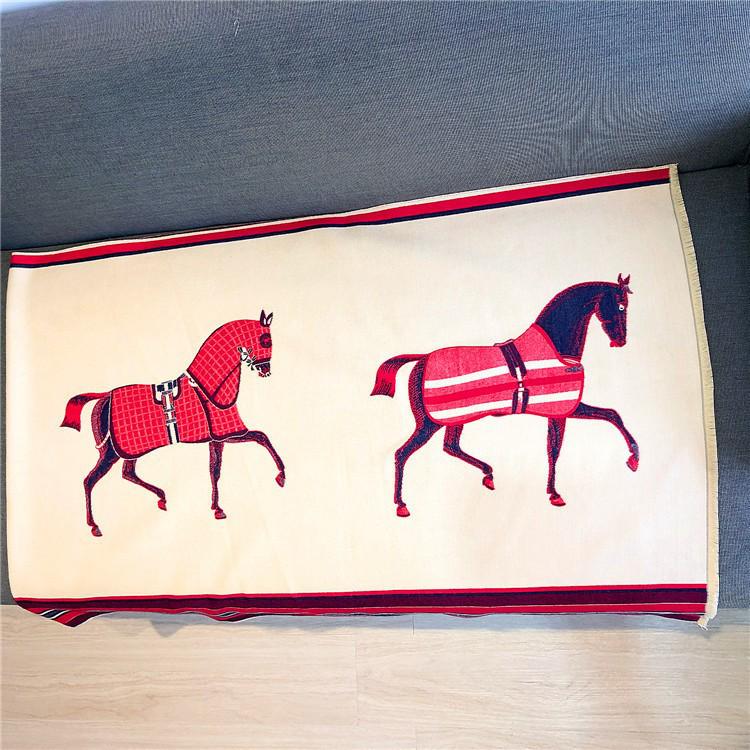 400g Retro Ethnic Bluebird Scarf: Women's Winter Warm Neck Warmer, High-End Imitation Cashmere Shawl.