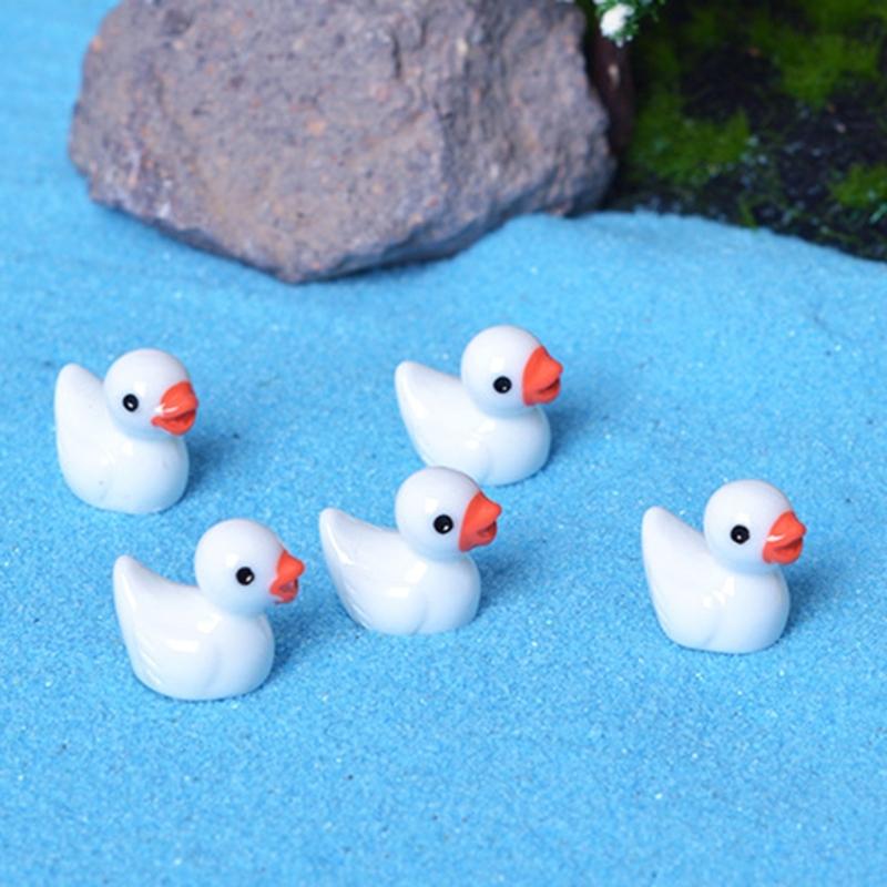 50 Stück Bunte Mini-Harz-Enten Mini-Figuren für Landschaft Mini-Enten Mikro-Feen Gartenlandschaft Puppenhaus Dekorationen