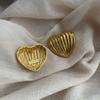 Simple Love-Shaped Earrings, Stud Earrings, Retro Personality, High-End Sense, Luxury, Gorgeous And Unique Metal Earrings.