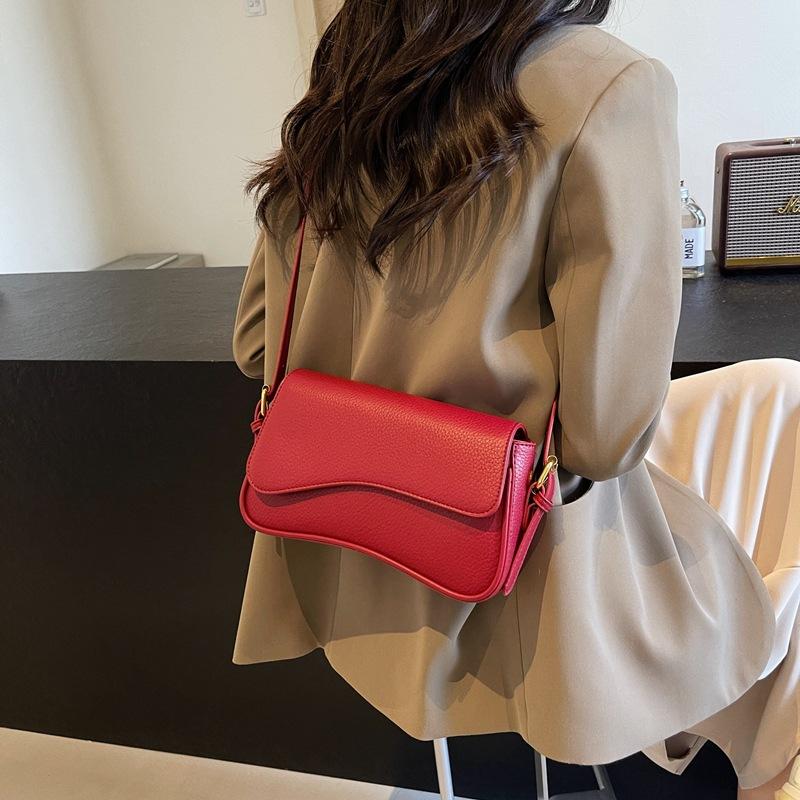 Bag Women 2025 New Fashion Textured Lychee Pattern Small Square Bag Simple Commuter Versatile Shoulder Crossbody Bag