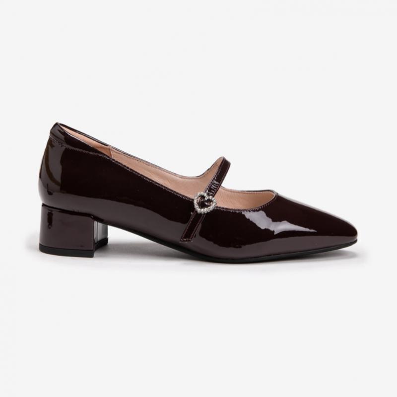 ESquire Women S SheepSkin Enamel Mary Jane pumpS Burgundy