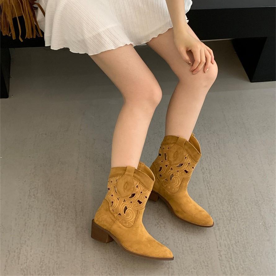 2025 new short boots women's western cowboy boots embroidered hollow women's thick heel V mouth ethnic style retro knight boots women
