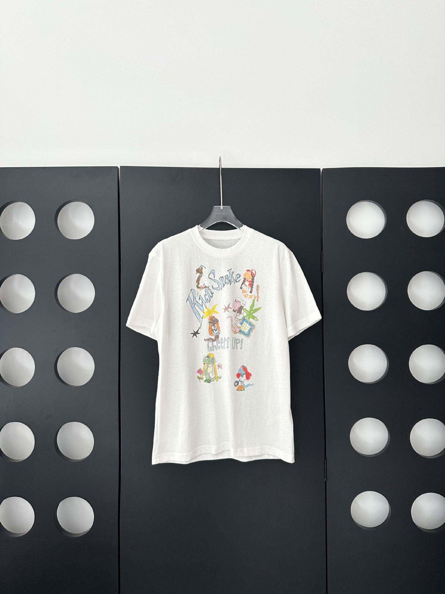 

Хан Ке Пятицветная Маленькая Змейка Мультяшный Принт Хлопковая Футболка с Круглым Вырезом S белый