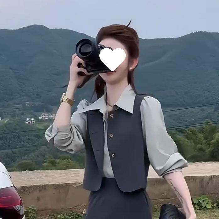 

Early Spring Women s Mature Suit: Sleeveless Vest, Shirt, Wide-Leg Pants Petite 3-Piece Set S (80-95 jin)