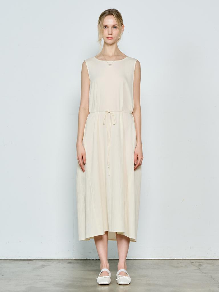 Tosae Chris Back Point Dress Cream