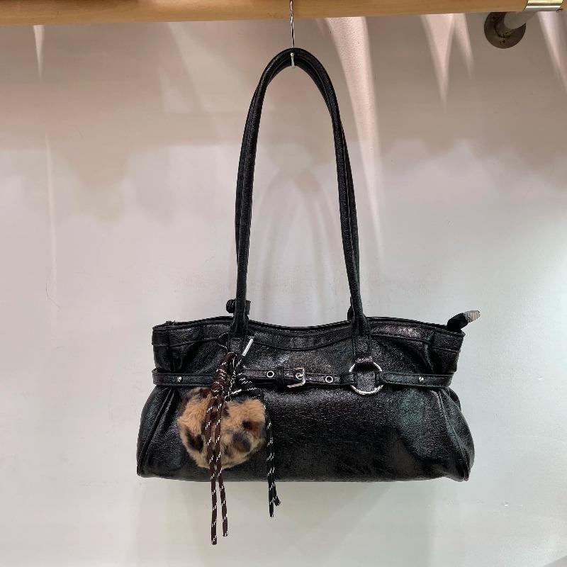 Sac Rouge de Mariage pour Femmes 2026 Nouveau Rétro Sous-Bras Fashi Haut de Gamme Sensati Design de Niche Sac à Bandoulière Pain Français