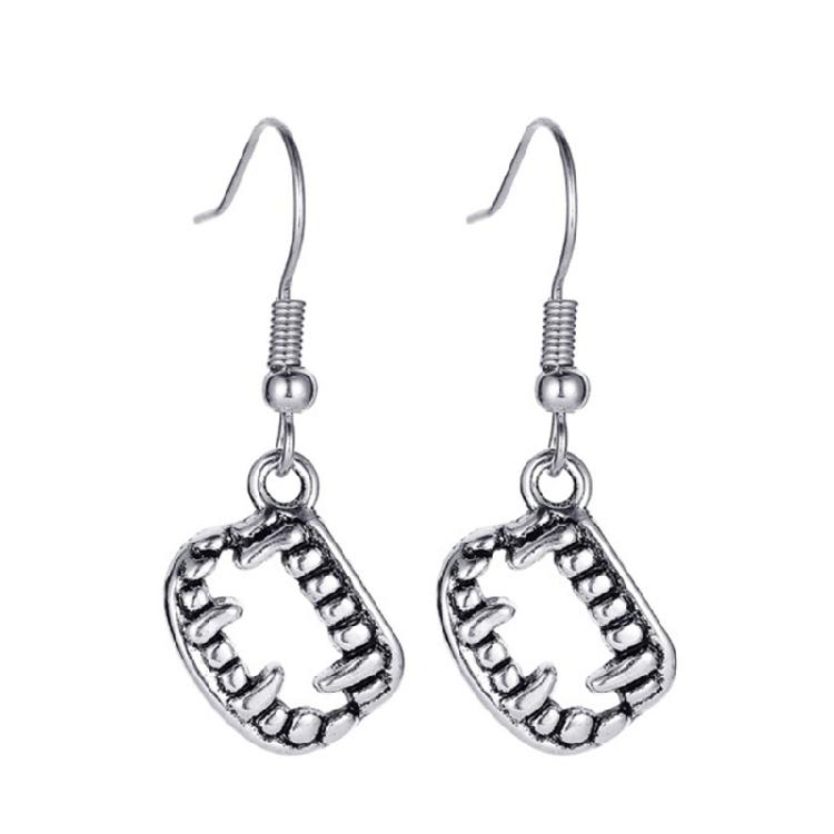 Ghost Skull Halloween Costume Accessories Hip Hop Ear Piercing Jewelry for Women