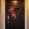 Heart Shaped Artificial Rose Wreath Valentine's Decoration Spring Wreath for Front Door Wall Window Wedding Anniversary