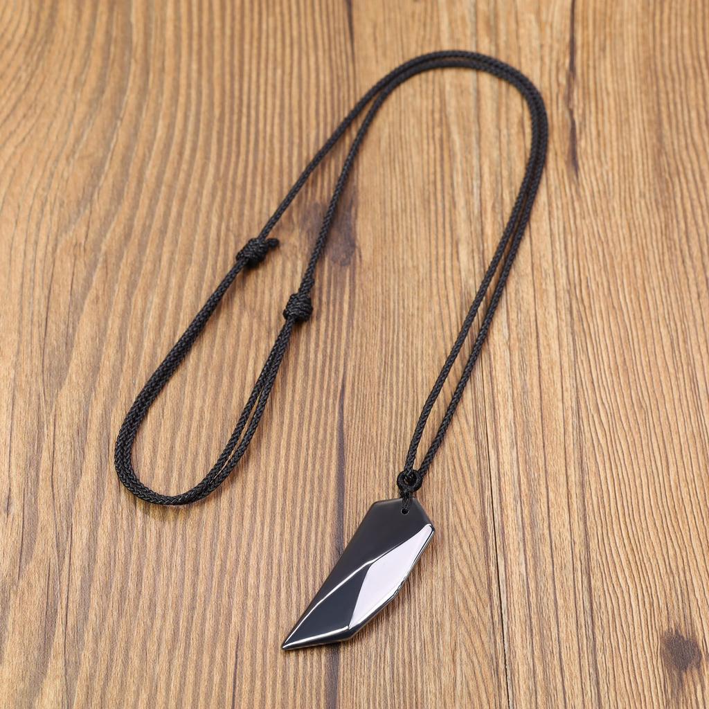 Koai Terahertz Ore Wolf Fang Amulet Pendant Necklace for Men