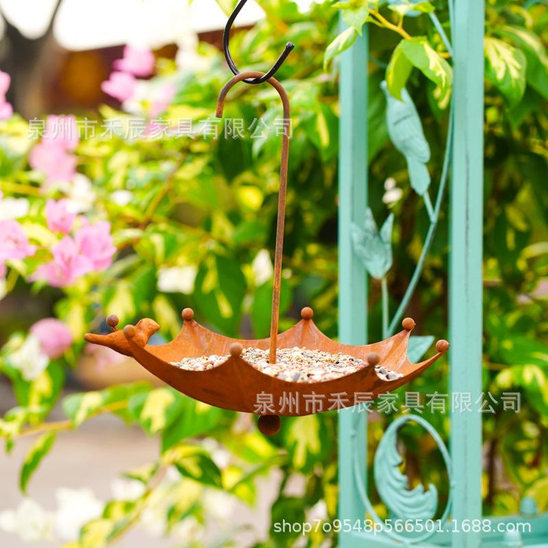 Rustic Umbrella Shaped Metal Bird Feeder Hanging Garden Yard Decor Outdoor Weather Resistant Metal Craft