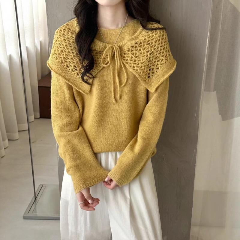 Autumn and Winter New Design Sense Hook Flower Hollow Lace-up Lapel Knitted Sweater Women's Loose Age-reducing Pullover Sweater Tide