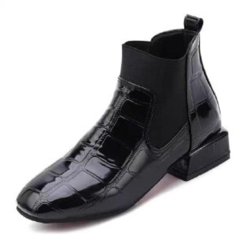 Mode 2025 Herbst und Winter Neue Lackleder Flache Quadratische Zehenpartie Plus Fleece Warme Stiefeletten Übergröße Lederschuhe für Damen