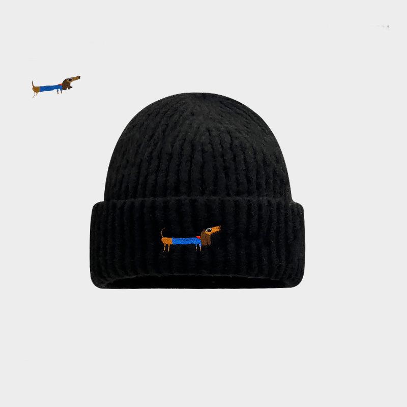 

Cute sausage puppy knitted hat children autumn and winter thickened warm ear protection head pullover hat shows small face M（56-58cm） чёрный