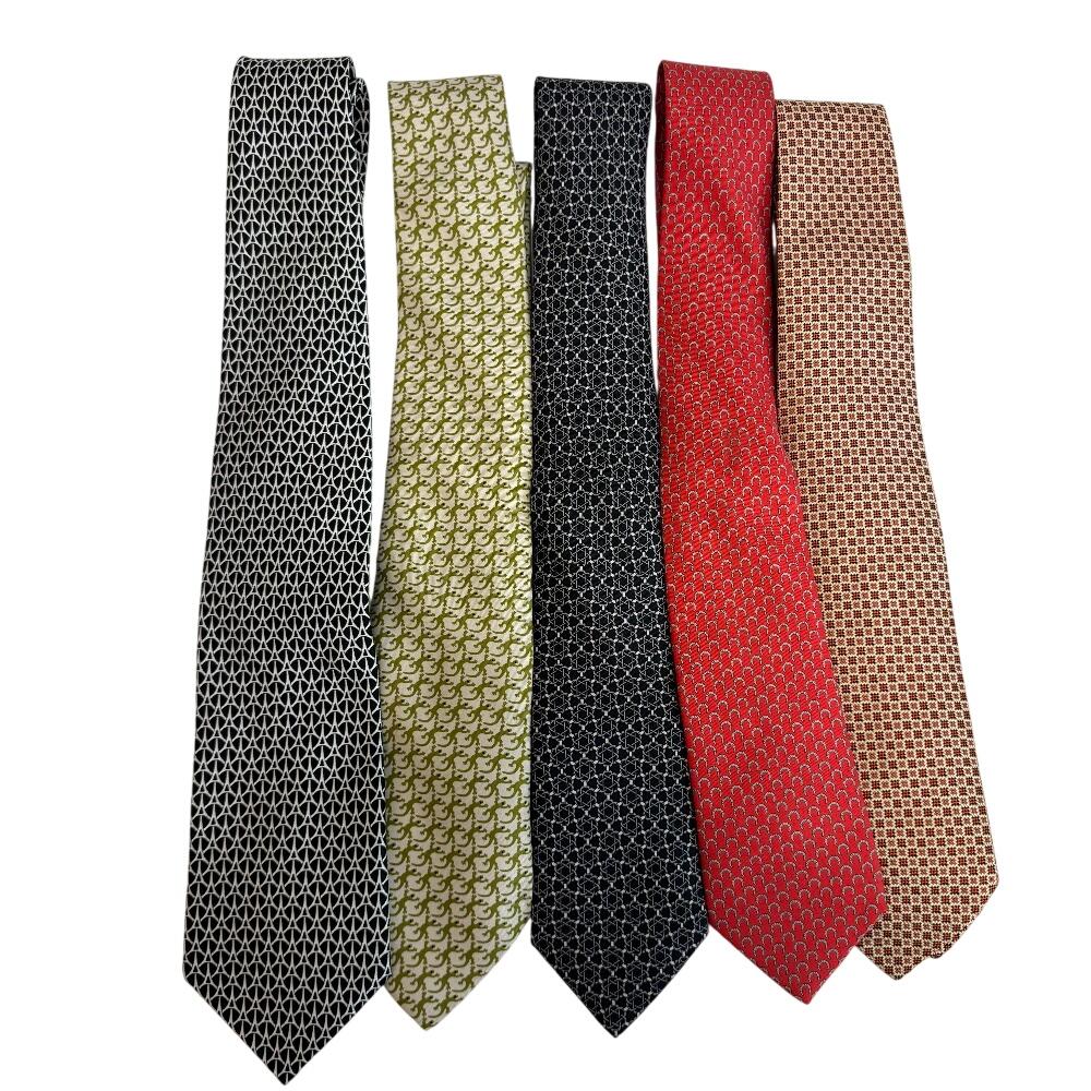 HERMES Excellent condition Hermes 100% silk ties, large quantity, set of 5. silk tie Red silk Used