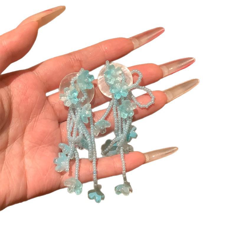 Clear Blue Resin Flower Earrings: Sea Salt Breeze Style for Summer Seaside Vacations