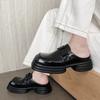 Retro kleine leren schoenen vierkante neus dikke zool verhogende tas-hoofd schoenen zomer hak-vrije lakleren voetschoenen