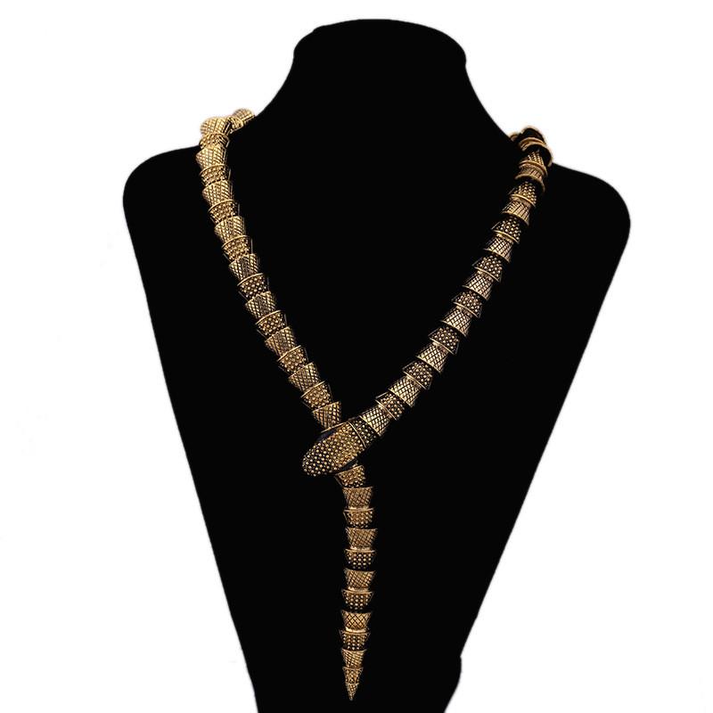 Alloy Snake Collier With Pendant For Bohemian Art Deco Jewelry Collection AntiqueGold