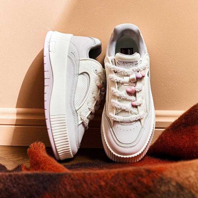 Anta Mousse Thick Sole Versatile Wear Resistant Breathable Low Top Skate Shoes Women Sneaker White Pink 122548035-1