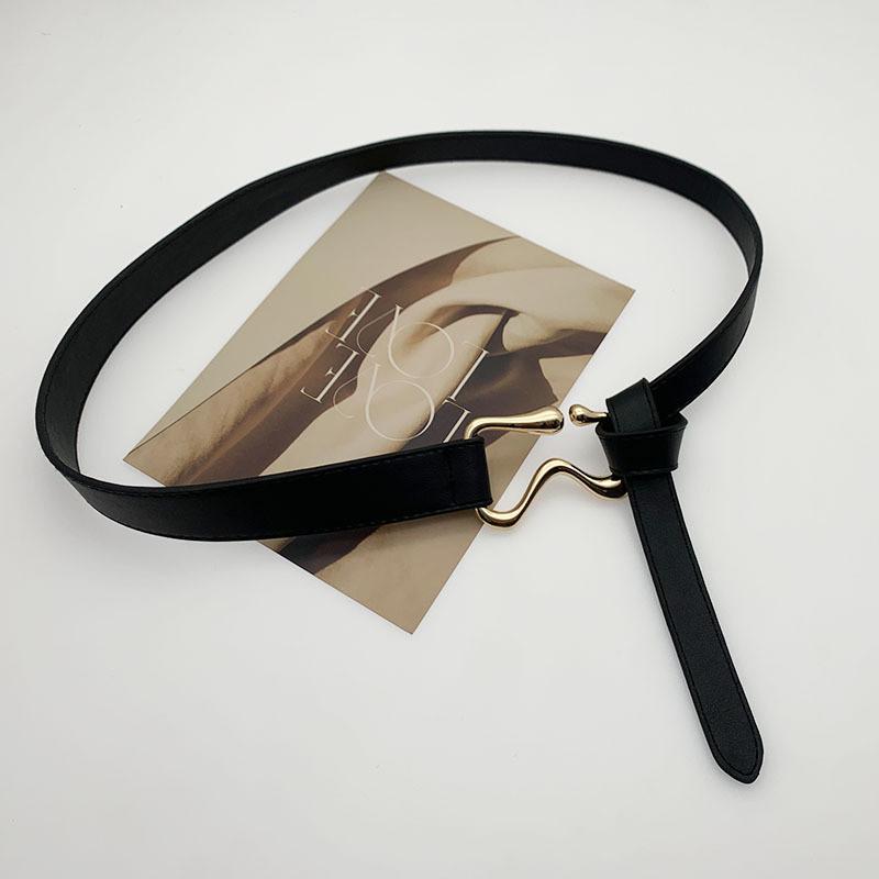 

Womens Black Fashionable Faux Leather Belt With Decorative Knot For All Occasions