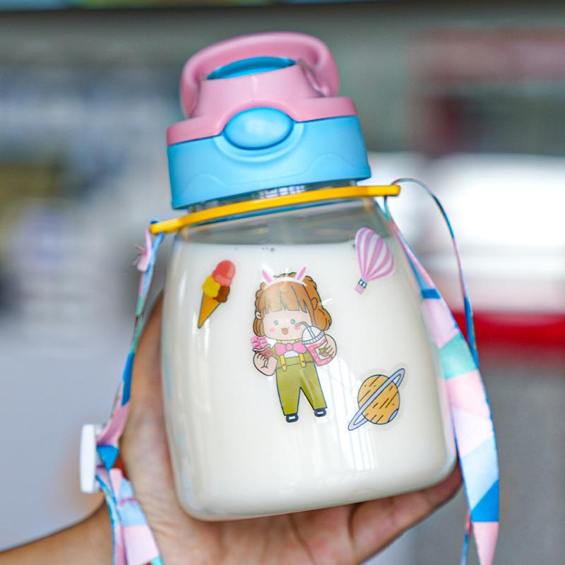 Water bottle1011 new children's cartoon straw cup strap handle portable plastic cup baby cute water cup
