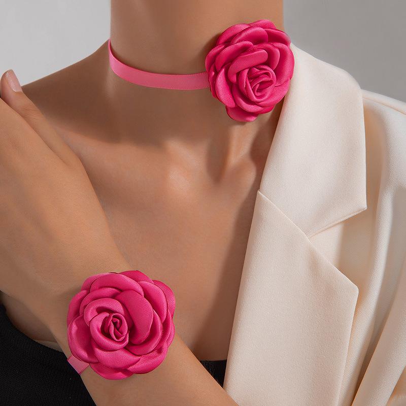 Collana di perle, collana in pizzo a farfalla bianca, catena per clavicola con fiore geometrico in tessuto