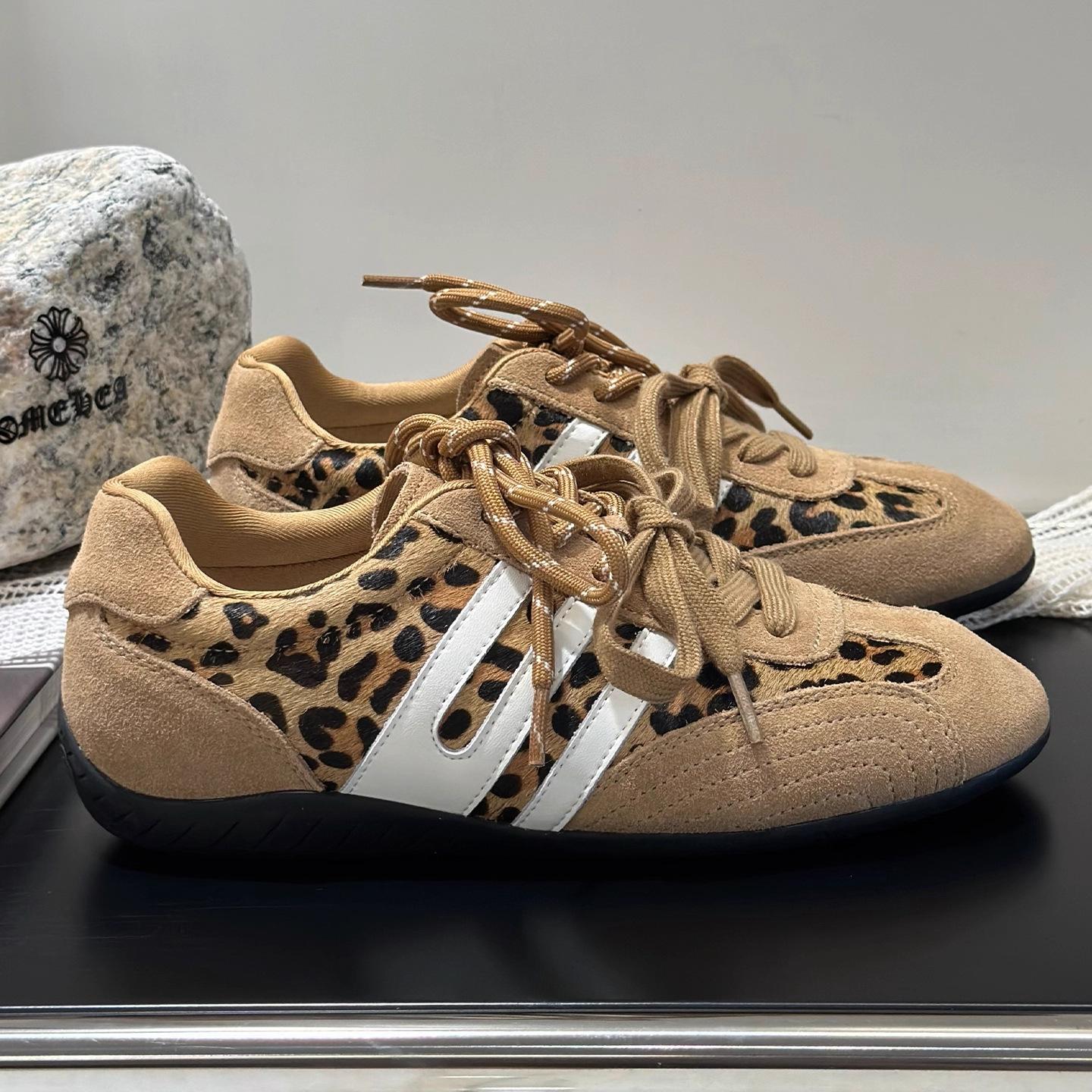

Striped racing shoes leopard print versatile fashion moral training shoes women s 2025 autumn breathable casual comfortable sports board shoes 35