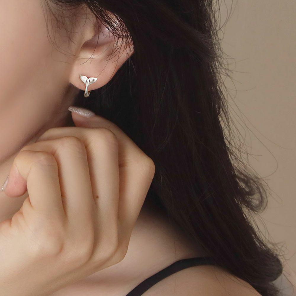 [Merry-Grin] 925 Silver Whale Tail Ring Earrings
