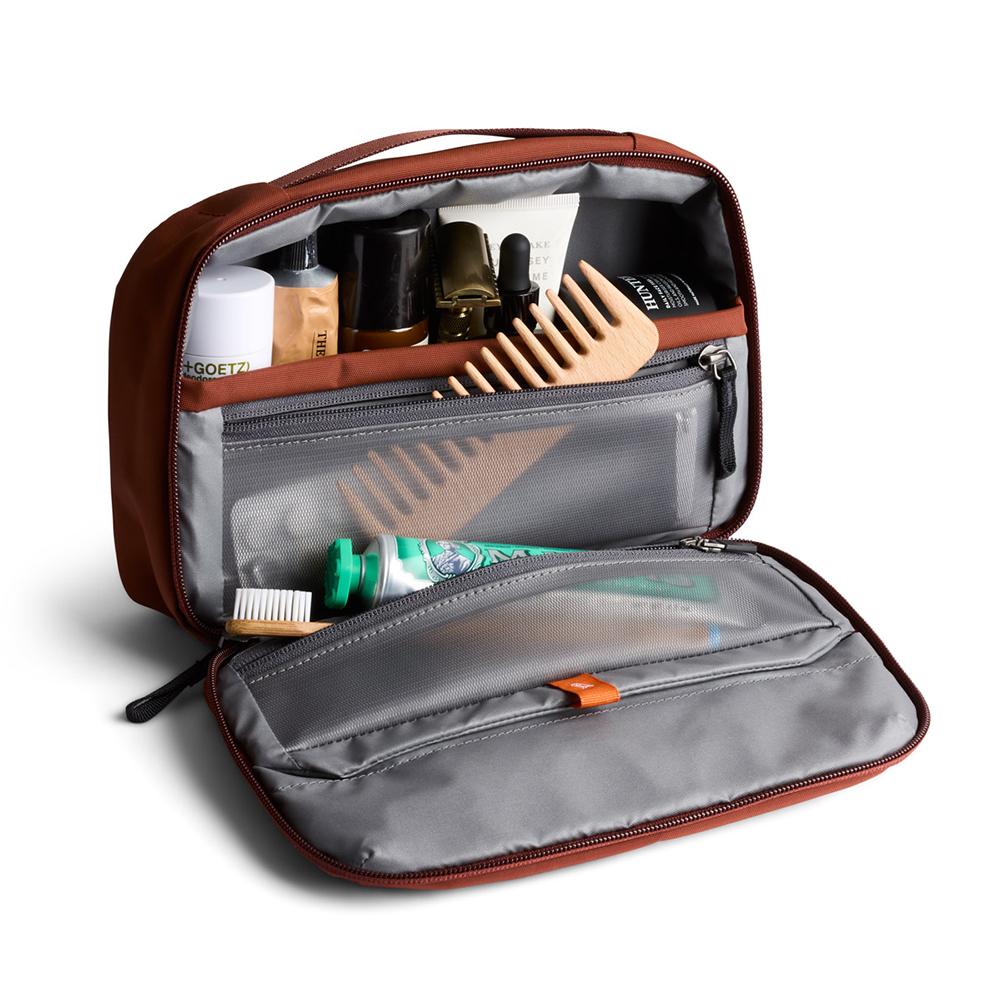 Bellroy Hanging Toiletry Kit (Edha-Cly-213) - Clay