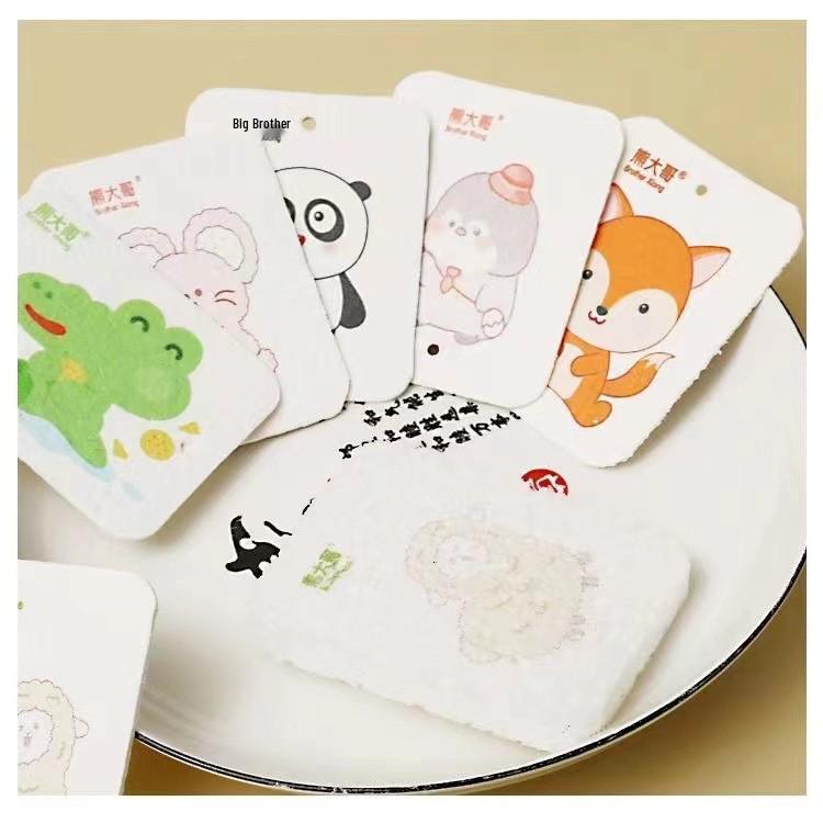 

Сжатая губка-скребок из древесной целлюлозы: Впитывающий, Расширяющийся и Мощный Кухонный Гаджет для Удаления Масла. 1cm Thick when Wet