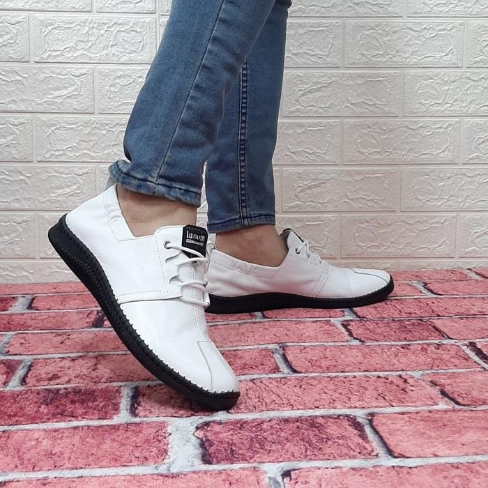 

Voyager 5146 Белая мужская ортопедическая повседневная обувь из натуральной кожи наизнанку 43 белый