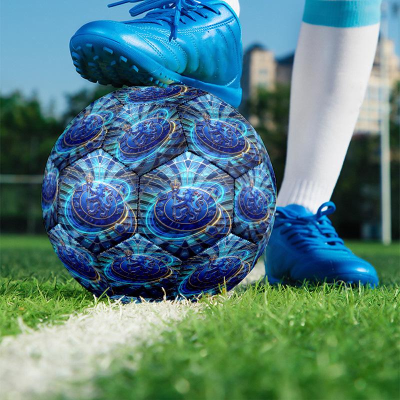 Chelsea Football Club Print Size 5 Soccer Ball, PU Wear Resistant Football for Match Training and Daily Practice, Birthday Gift for Soccer Fans