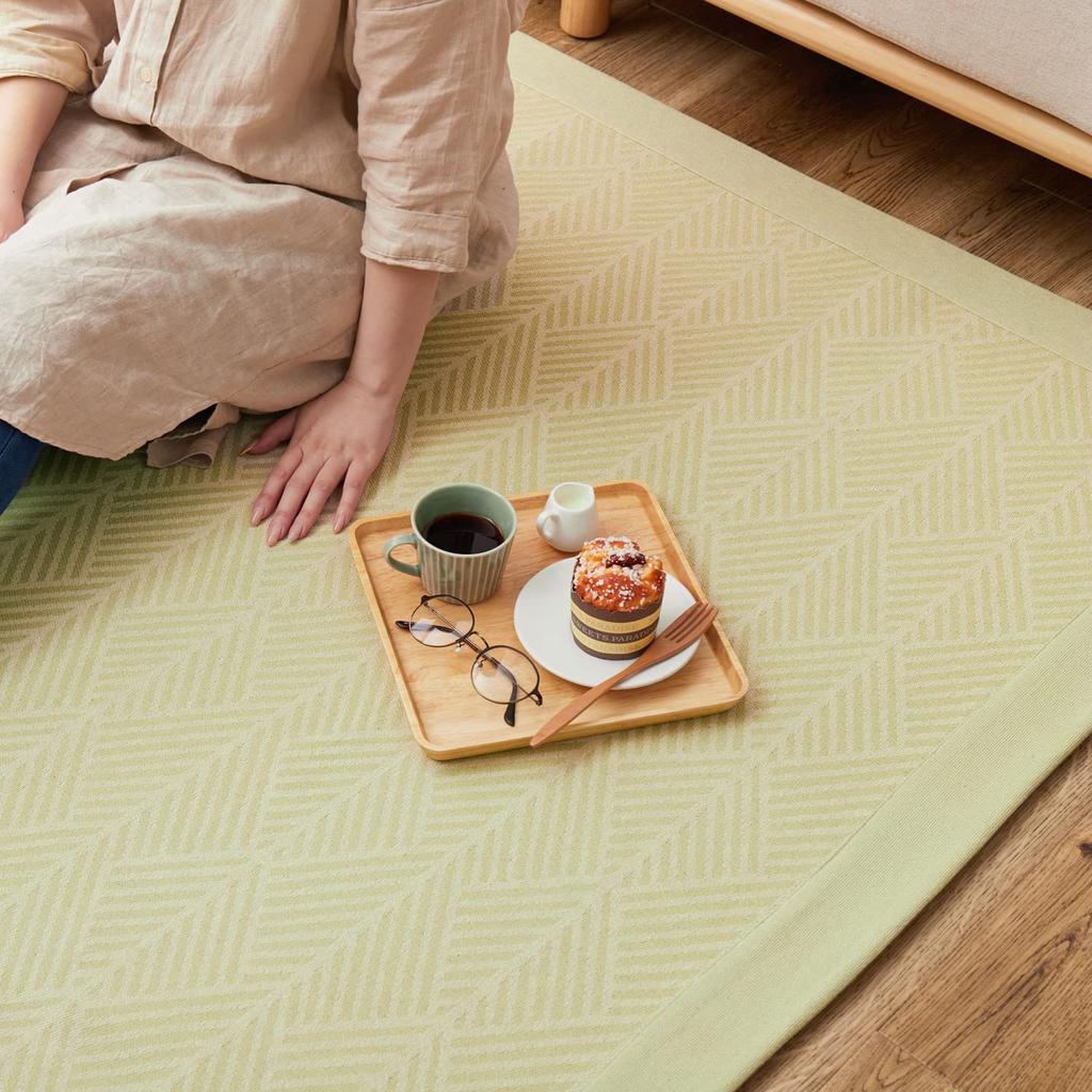 Koberec Hagiwara zelený 130 x 185 cm, pratelný v pračce, impregnovaná bavlna, geometrický vzor, rybí kost s třásněmi cca. "Crack" Protiskluzový 100%