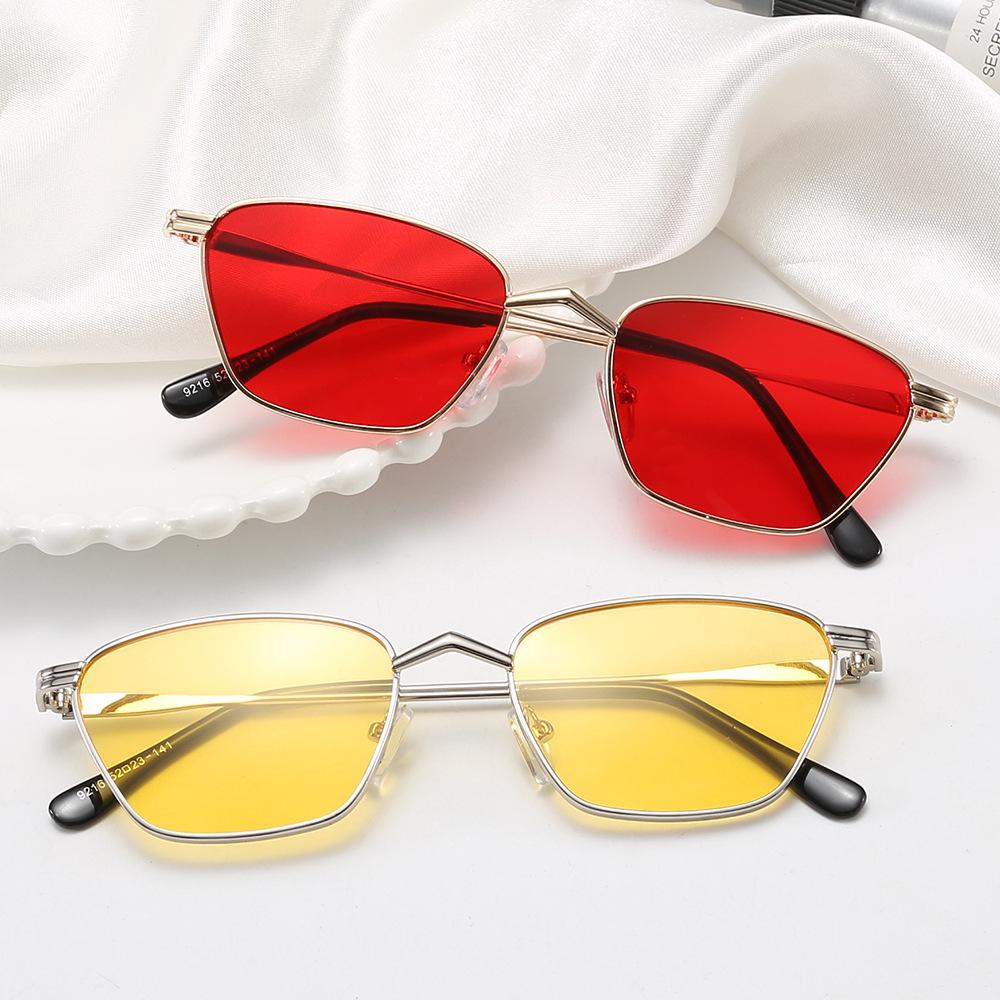 Vintage Style Sun Glasses For Women Square Shaped Shape Anti-reflective Sun Glasses For Women Stylish Stylish Sunglass for For Men