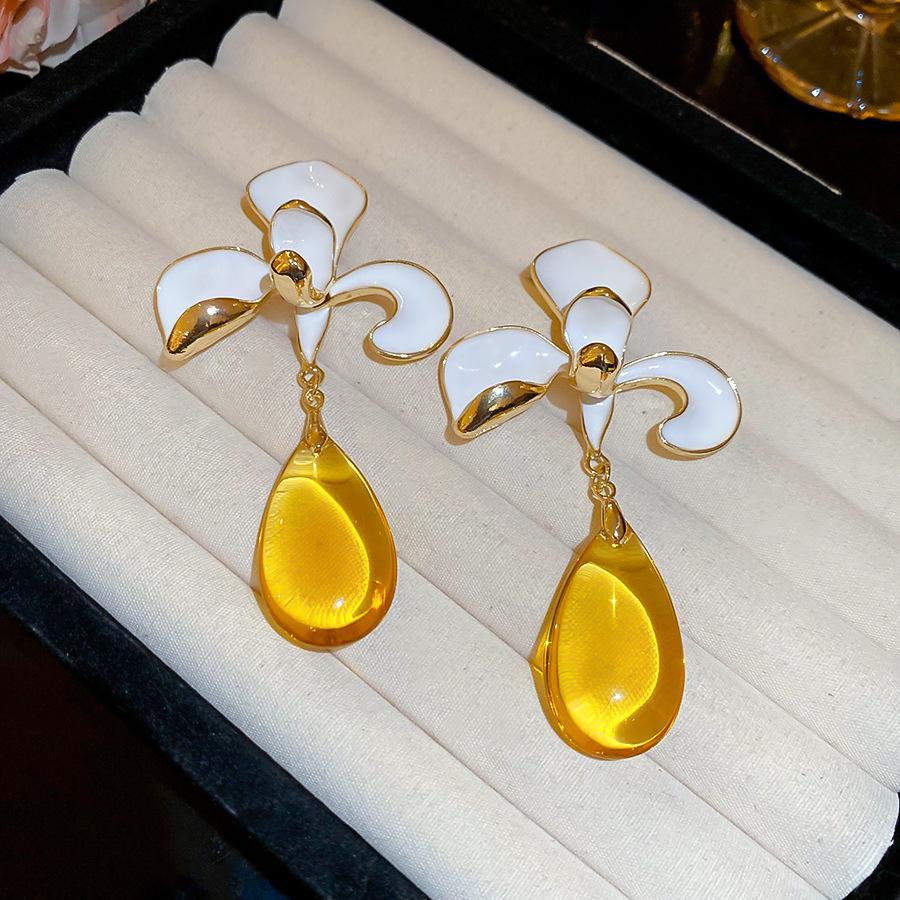 Silver needle dripping oil flower water dripping fringed earrings retro design stud earrings women