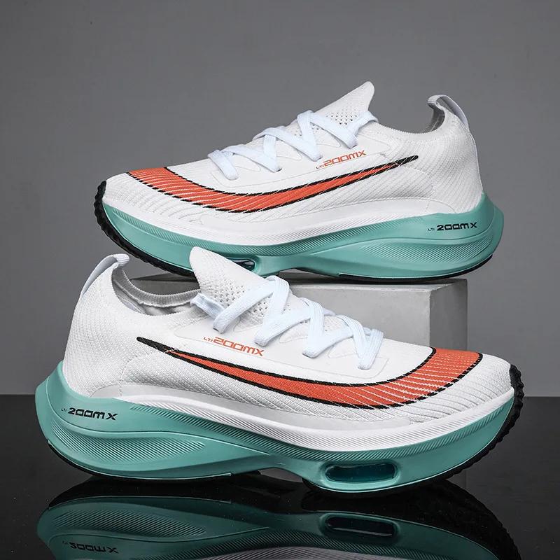 Ultra-Light Men's Running Shoes Breathable Mesh Outdoor Sports Sneakers Low Top Spring Autumn Summer Fashionable Running Footwea