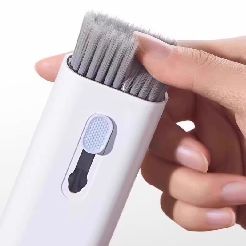 Kit perie pentru curățarea tastaturii computerului 7 în 1 Curățarea ecranului Carcasă multifuncțională pentru căști Instrumente de curățare Sticle de pulverizare Curățarea cenușii