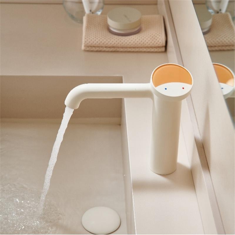 Colour Brass Bathroom Basin Faucet Deck Installation Single Hole Single Handle Cold And Hot Mixed Washbasin Faucet Pink/Blue