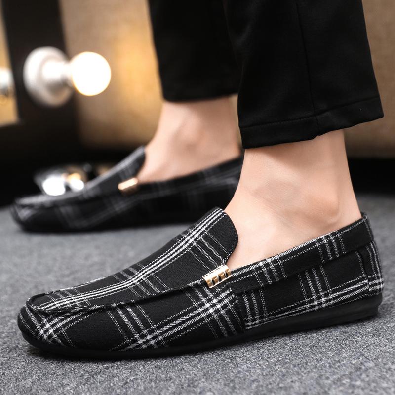 Breathable Comfort Slip-on Mens Driving Shoes Luxury Brand Men Loafers Men Casual Shoes Lightweight Lazy Shoes Moccasins