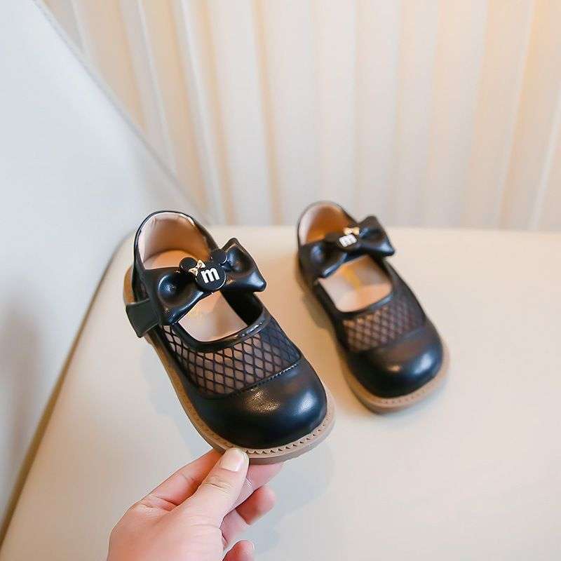 Children's mesh breathable baby shoes 2025 spring and summer children's foreign non-slip small leather shoes girls' small fragrant wind princess shoes