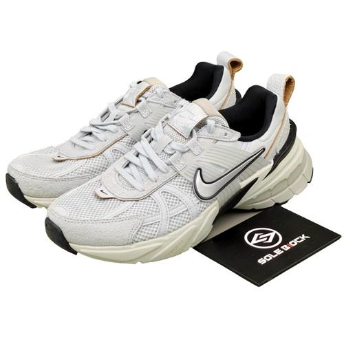 

Nike V2K Run Pure Platinum Chrome W - FN6703-002 EU 44.5 серый