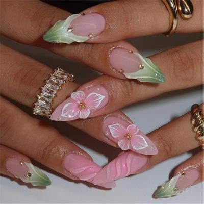 Luxuriöser Mandel-Press-On-Nagel mit französischem 3D-Blumendesign zum Aufkleben Maniküre Nagelkunst für einen süßen und stilvollen Look