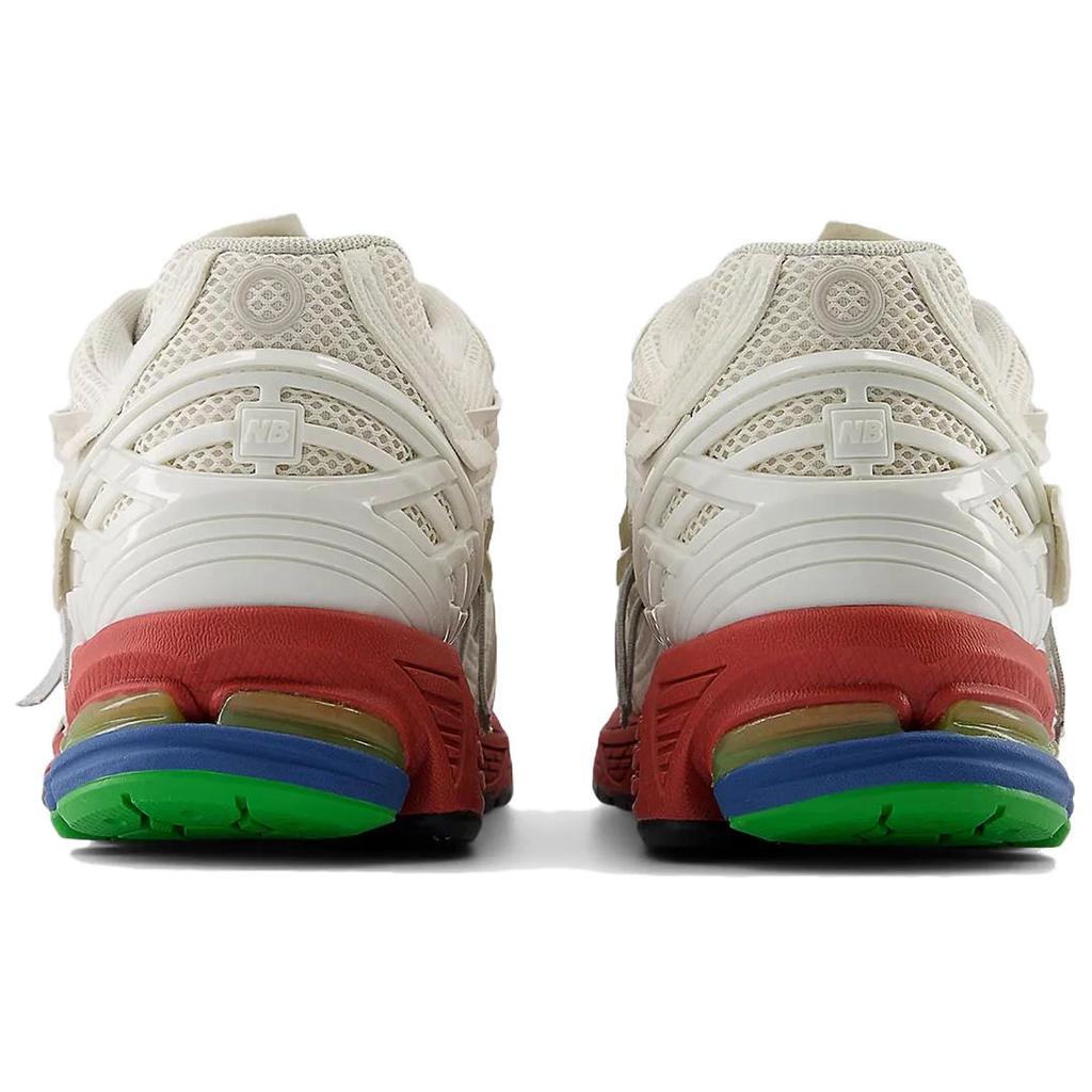 New Balance 1906A Sea Salt Astro Dust Unisex Sneakers Cream Moonbeam M1906AB